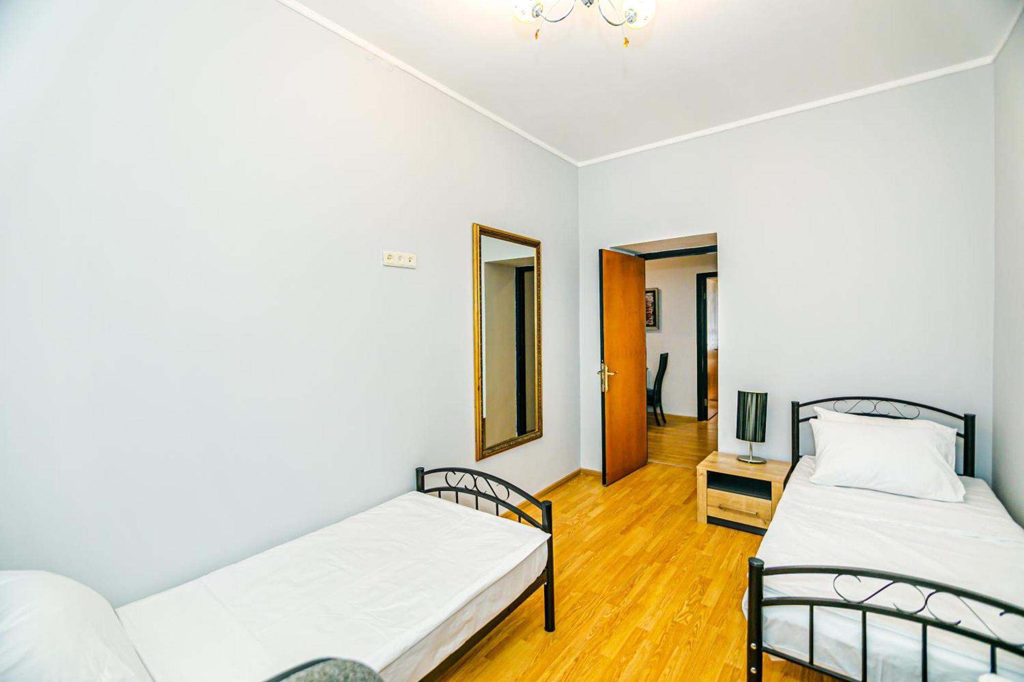 Azneft Royal Suite Apartment Sea View Baku Exterior foto